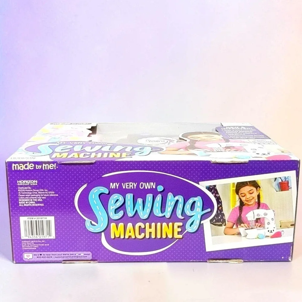 Made By Me My Very Own Sewing Machine Kids Beginner Craft Motorized Toy Kit NIB